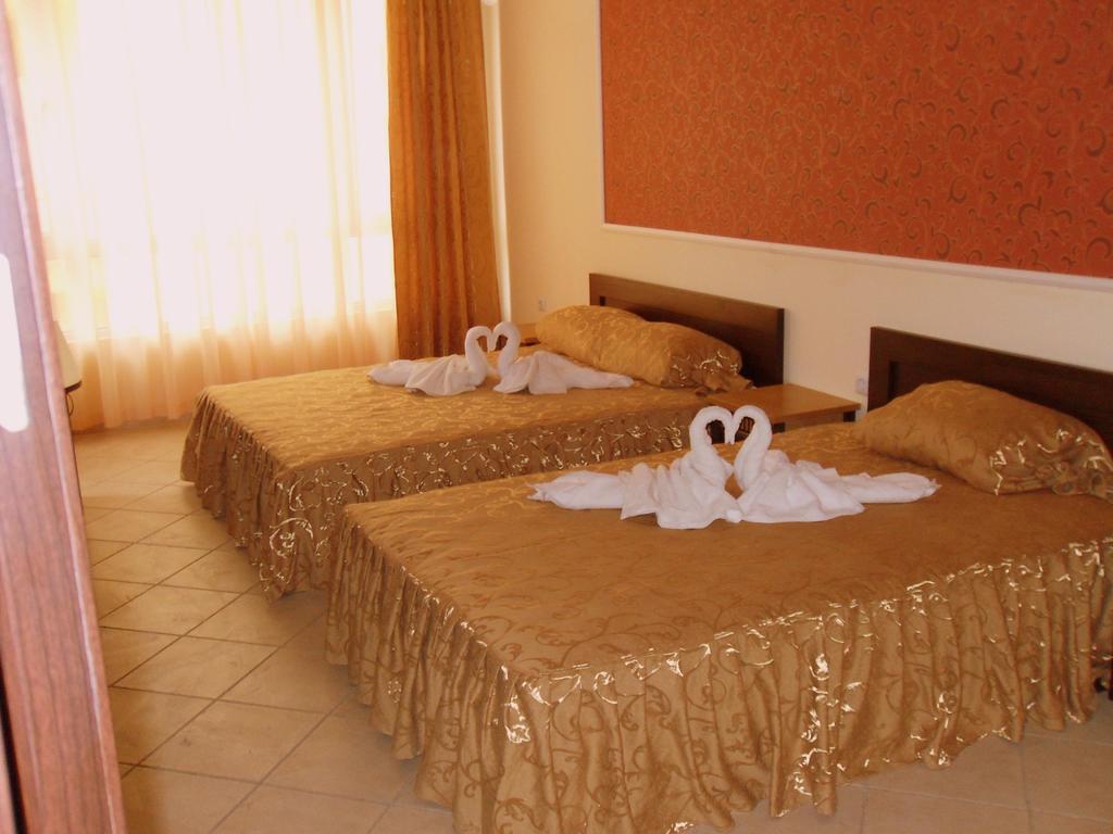 Ryor Hotel Солнечный берег Экстерьер фото