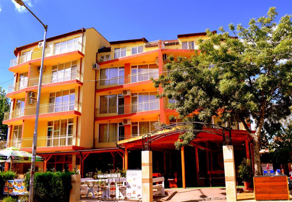Ryor Hotel Солнечный берег Экстерьер фото