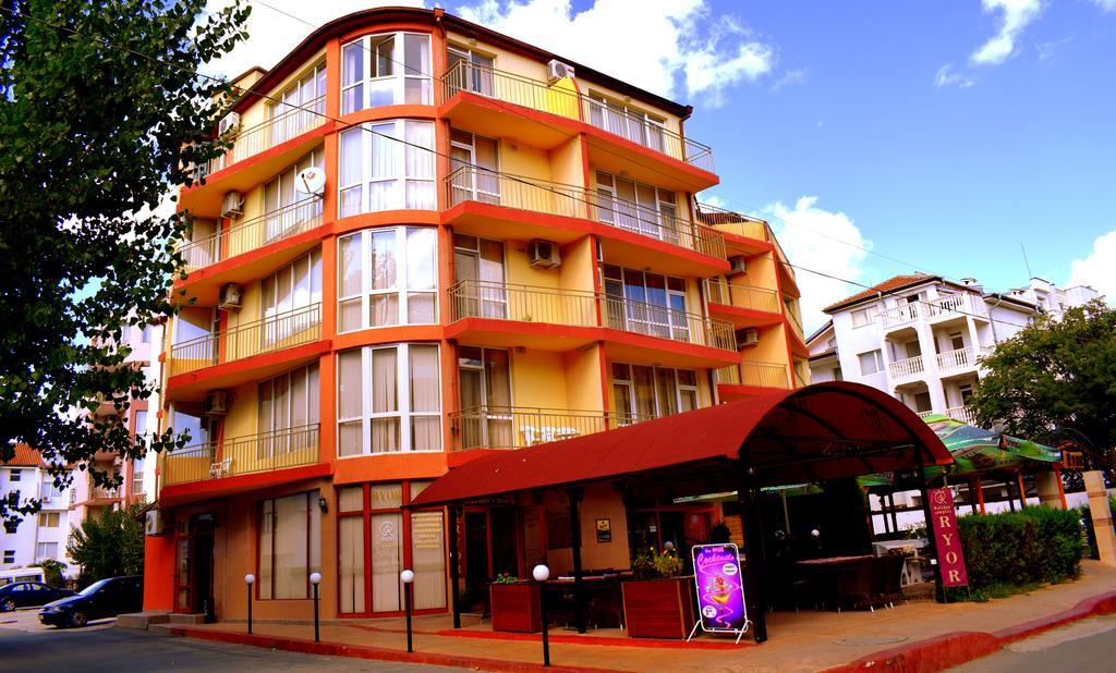Ryor Hotel Солнечный берег Экстерьер фото