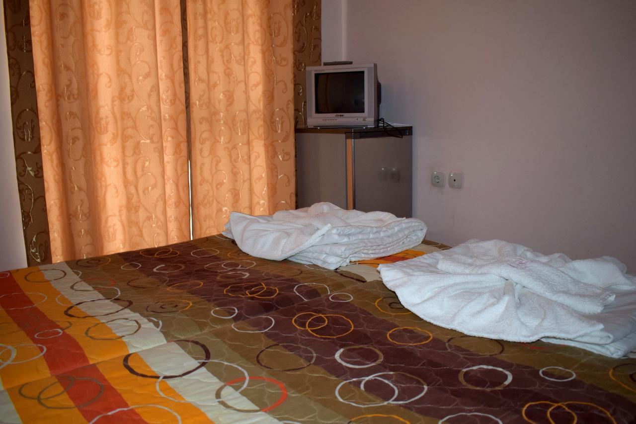 Ryor Hotel Солнечный берег Экстерьер фото
