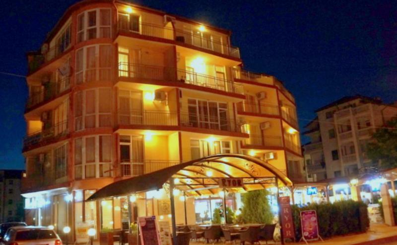 Ryor Hotel Солнечный берег Экстерьер фото